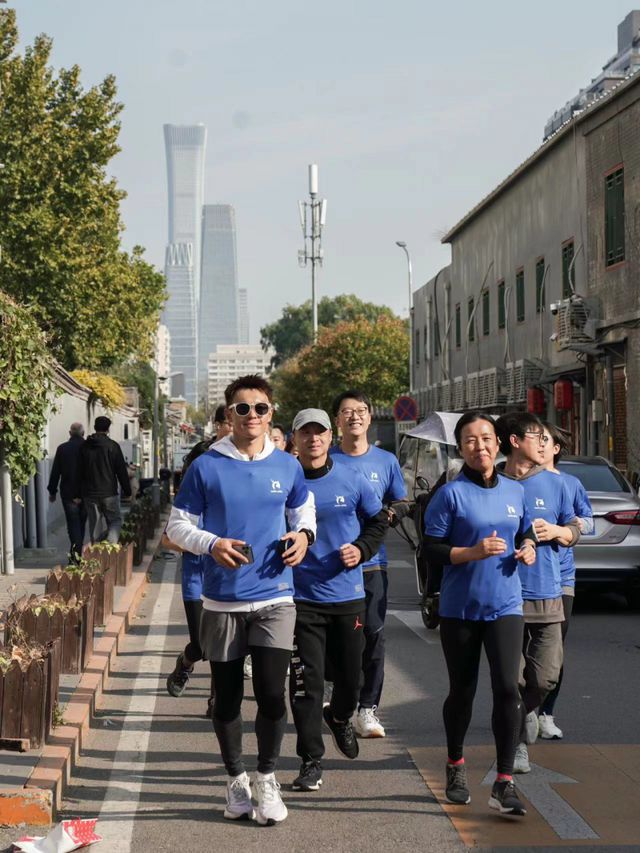 彩神vll传递健康生活理念 “瑞幸咖啡健康中国行”公益骑行活动启动(图3)