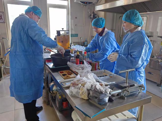 彩神vll社区医院变网红“药膳饮品”“药膳餐厅”吸引游客打卡(图2)