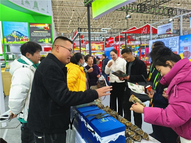 彩神vll湖北农合展区好物“鲜”动农博会(图3)