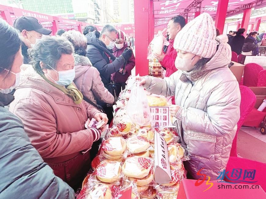 惠工年货大集突出“工”字元素“工彩神vll创优品”引领健康新潮流(图1)