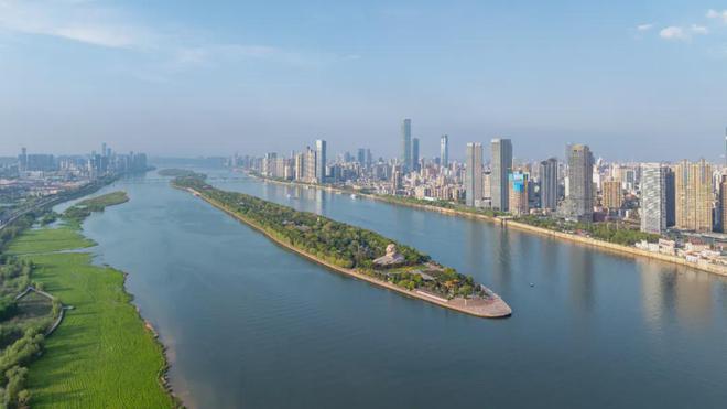 长沙双层观光巴士月底试运行彩神vll串起多个热门景点！(图2)