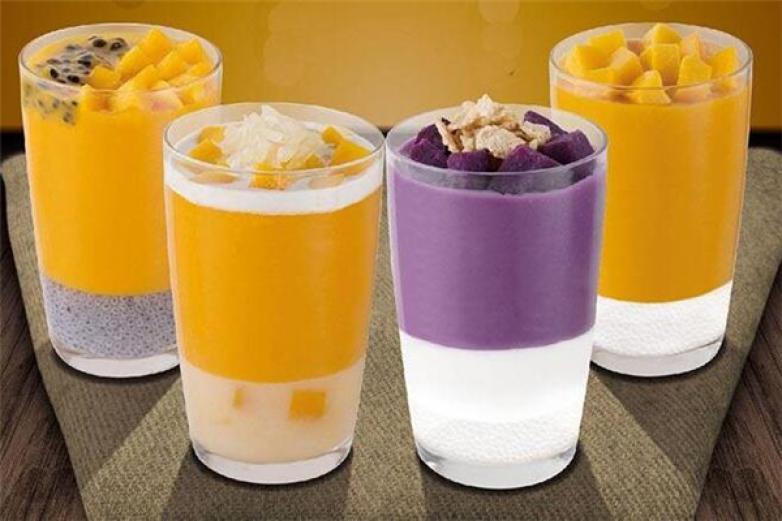 彩神vll双休日的温馨时光：孩子们的美食盛宴与家庭饮品的甜蜜