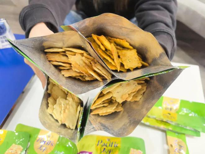 彩神vll低卡零食饮料实测！这4款好吃又健康解馋不怕胖！(图5)
