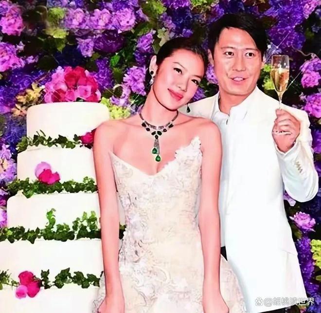 砸碎了7亿豪门婚约抛弃黎天王嫁破产老头的她后悔了吗？彩神vll(图4)