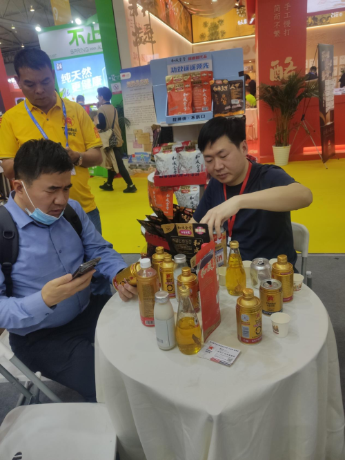 彩神vll2025山西糖酒会热推提神宝无色素健康功能饮料(图2)