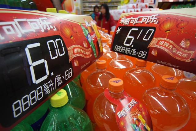 世卫组织：为了人们健康建议将烟酒和含糖饮料价格彩神vll提高50%(图3)