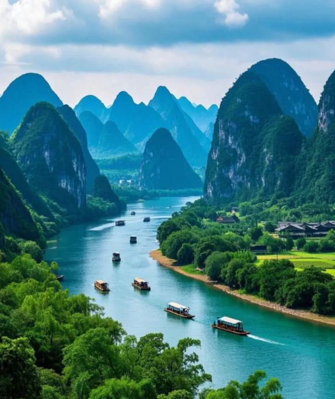 彩神vll广西桂林5日游人均多少钱？桂林五天四晚行程规划跟团游费用(图1)