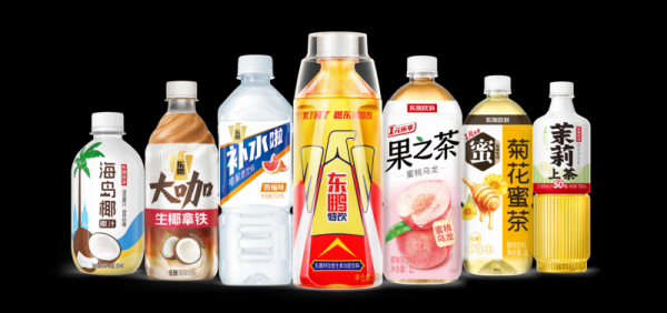三维战略解构：东鹏饮料如何在高基数下实现36%高增？彩神vll(图1)