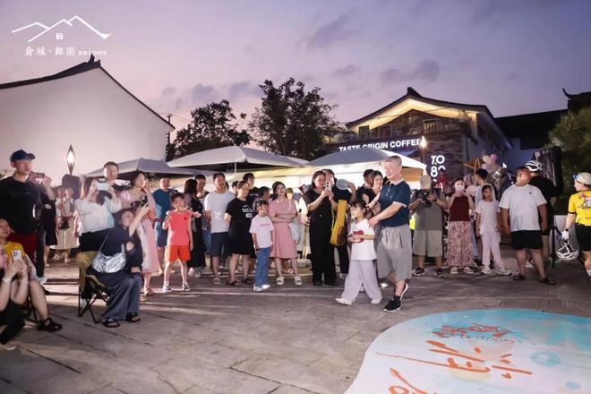 有集市、演出、游戏“仓城消夏夜肆”彩神vll启幕(图3)