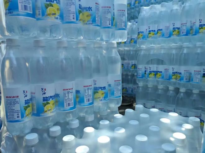 彩神vll从劳保饮料到国民饮品时隔70年它又翻红了？(图2)